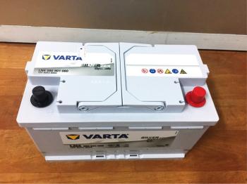 Ắc Quy Varta DIN 70Ah AGM LN3 (khô đặc)